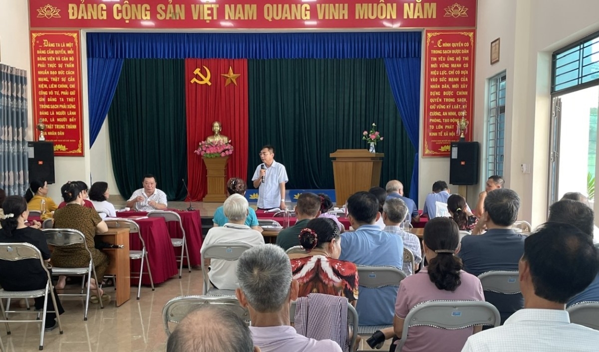 广宁省汪秘坊党委副书记陶玉山认为，培训和提升干部素质必须齐头并进，才能确保数字化环境下工作的顺利开展。