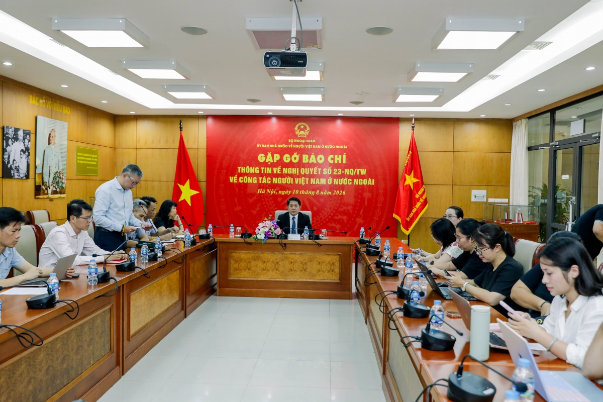 Quang cảnh buổi gặp gỡ báo chí. Ảnh: Đình Khang/tuoitre.vn