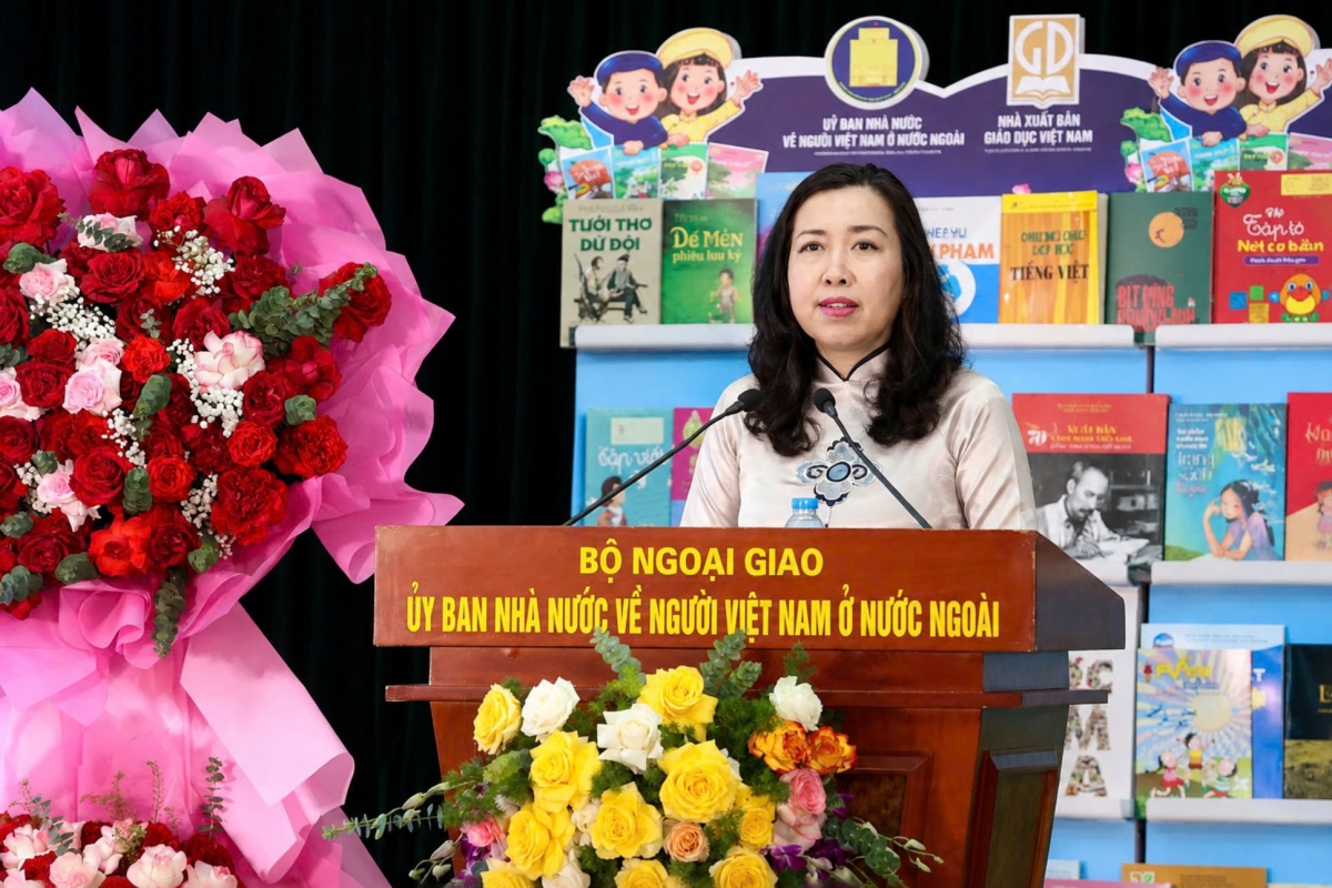 Thứ trưởng Bộ Ngoại giao Lê Thị Thu Hằng phát biểu khai mạc Hội thảo.<br>
Ảnh Thành Long