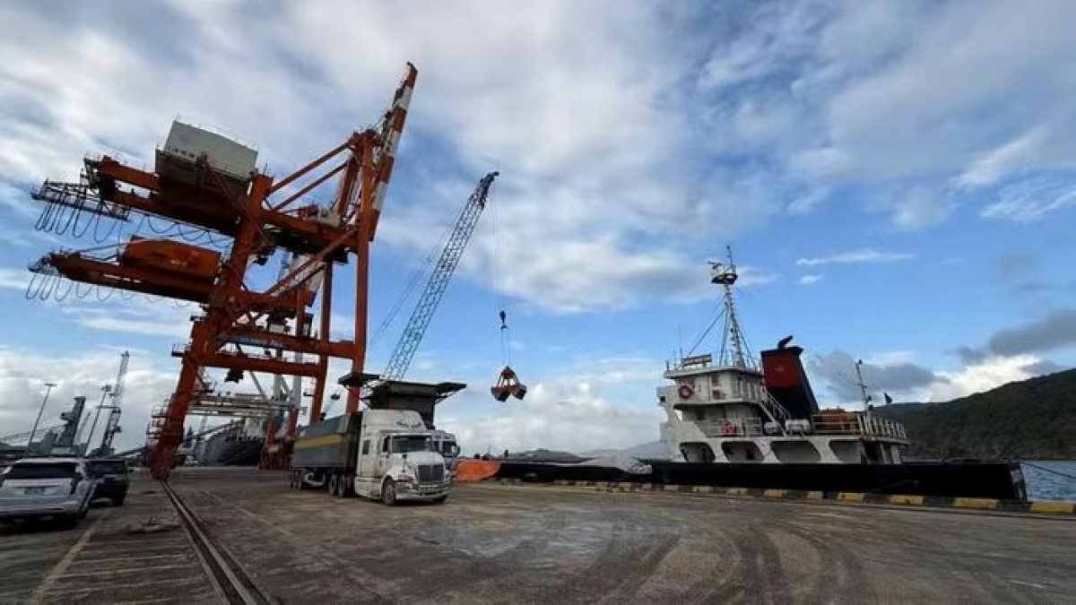 Vietnam trade tops 825 billion USD by mid-September (Photo: chinhphu.vn)