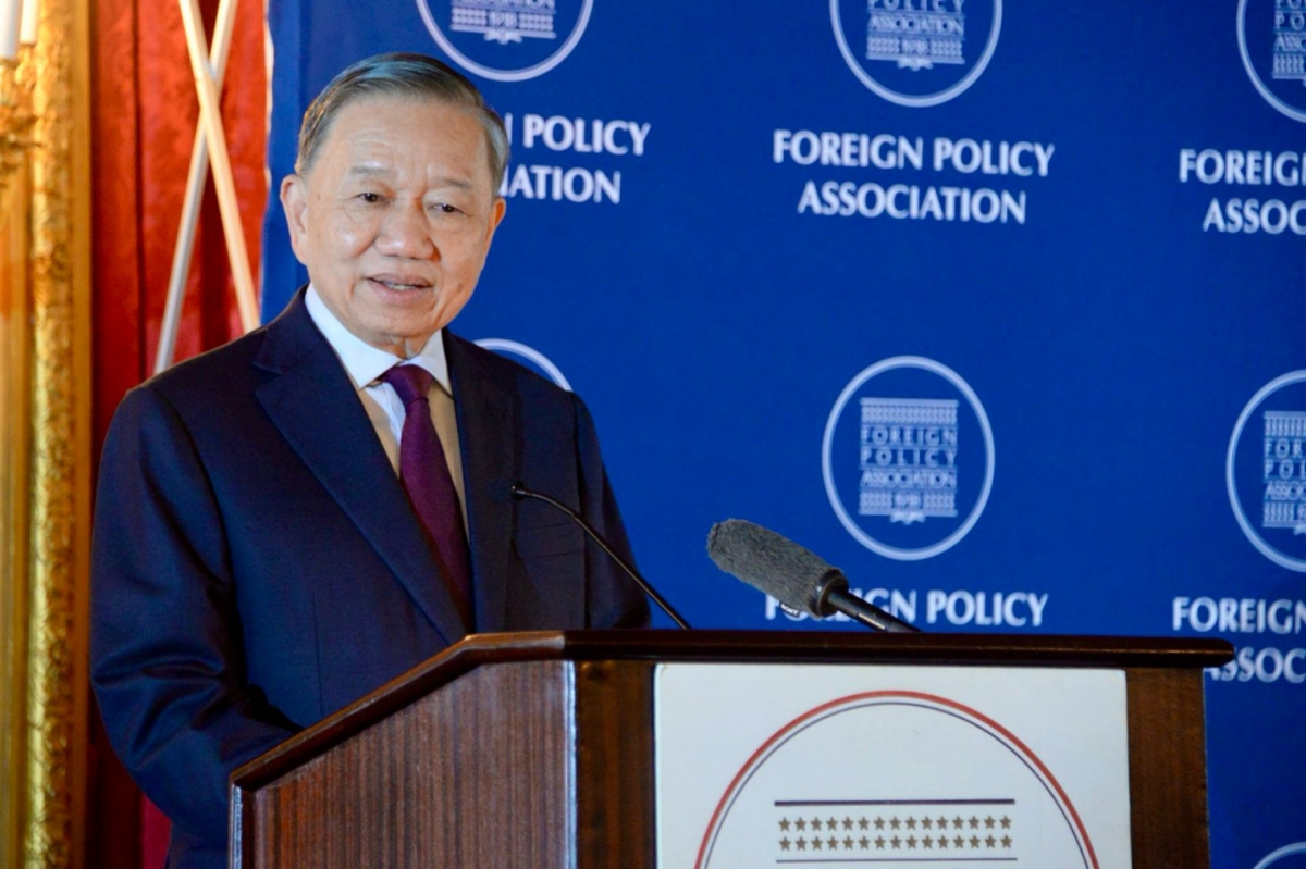 El secretario general y presidente To Lam interviene en la Asociación de Política Exterior en Estados Unidos. Foto: Viet Cuong - Quang Trung /VOV
