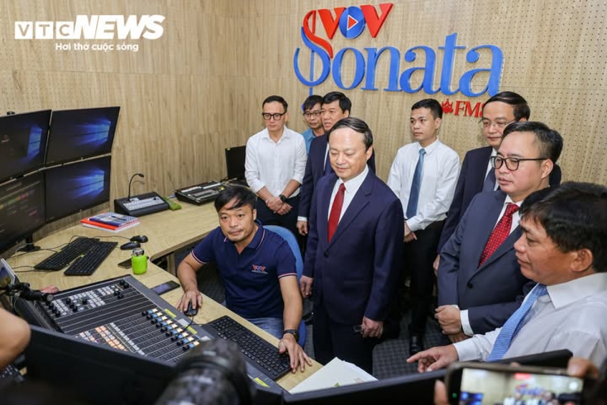 การเปิดตัวช่องดนตรีพิเศษ VOV Sonata-FM89 สะท้อนให้เห็นถึงความพยายามของ VOV ในการนำคุณค่าทางดนตรีคุณภาพสูงเข้าใกล้สาธารณชนยิ่งขึ้น