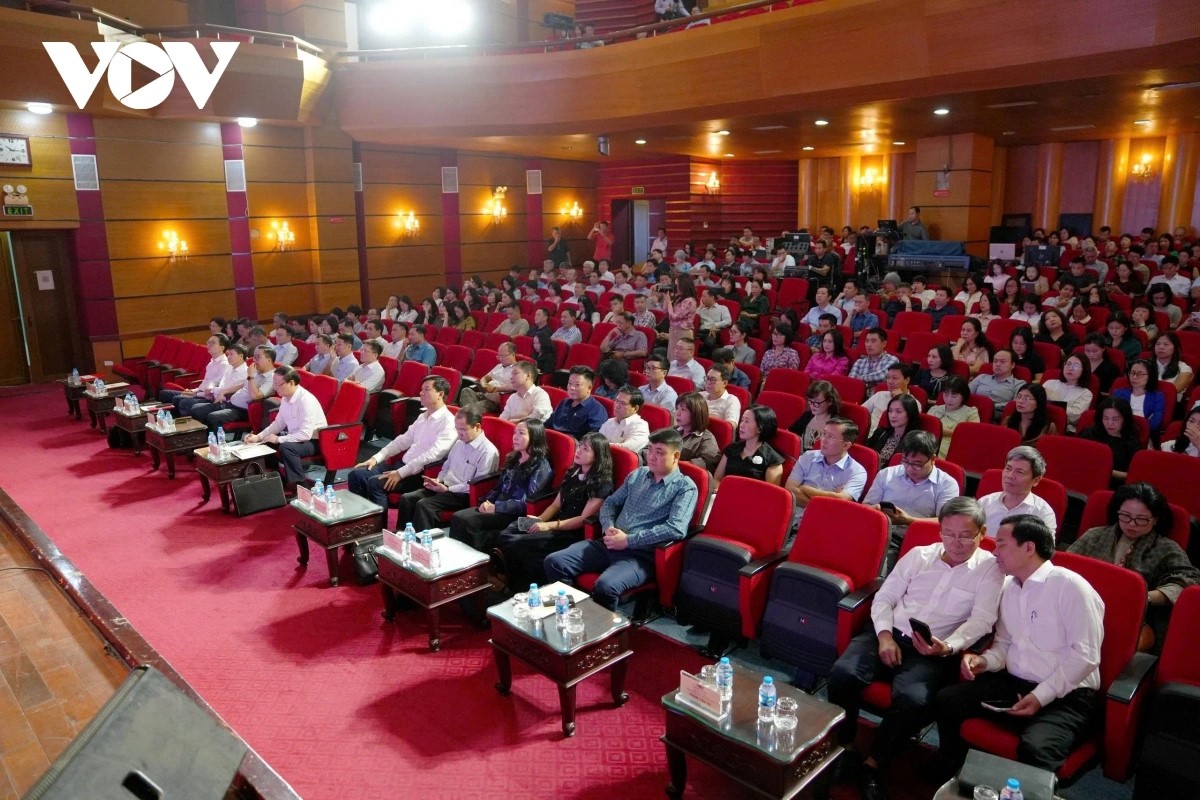 La Voix du Vietnam élevée au rang de pilier médiatique du Parti