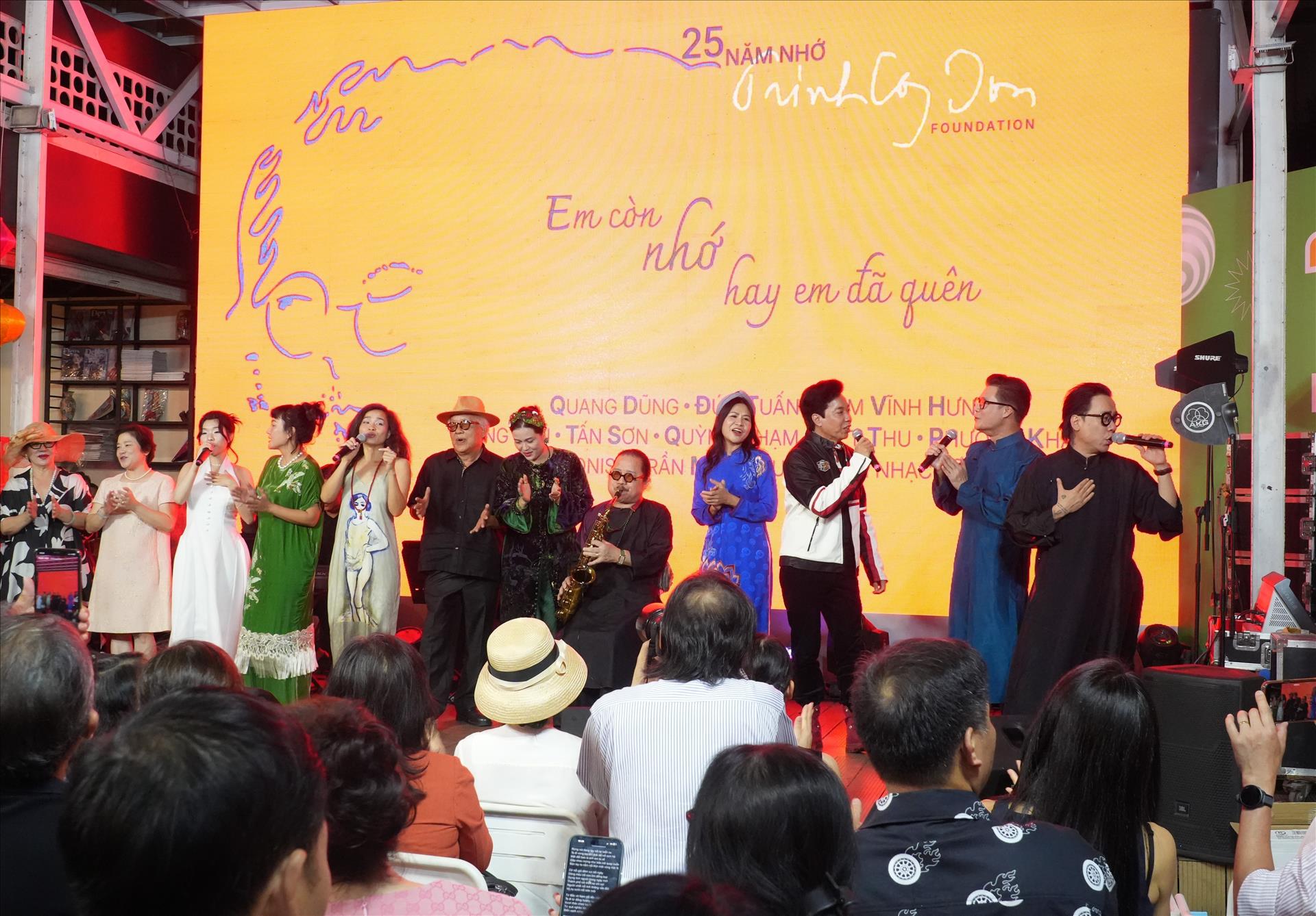 故 음악가 찐 꽁 선 서거 25주년을 맞아 ‘당신은 기억하는가, 아니면 이미 잊었는가…’ 음악회 개최   