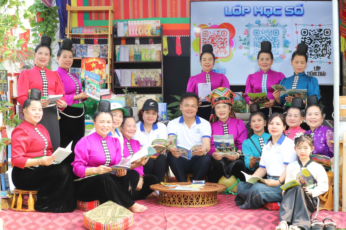 សកម្មភាពនៃទិវាសៀវភៅនិងវប្បធម៌អំណានវៀតណាម 