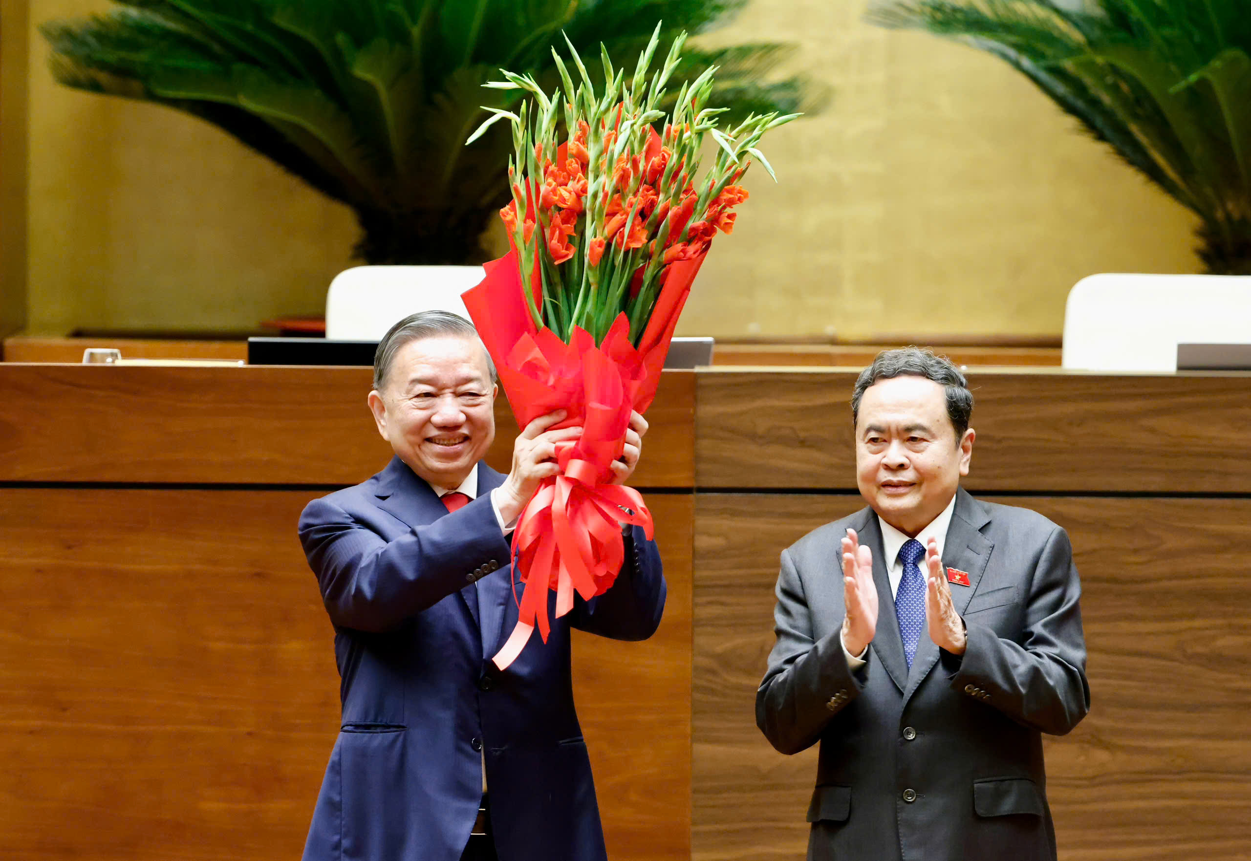 Felicitaciones a los líderes recién elegidos de Vietnam