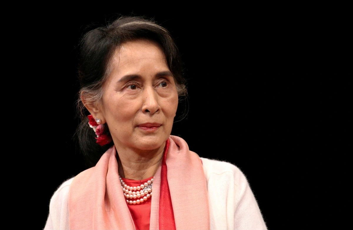 Myanmar Kurangi Hukuman untuk Aung San Suu Kyi, Bebaskan Mantan Presiden Win Myint