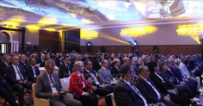 Le Vietnam participe à un appel d’offres pétrolier en Algérie