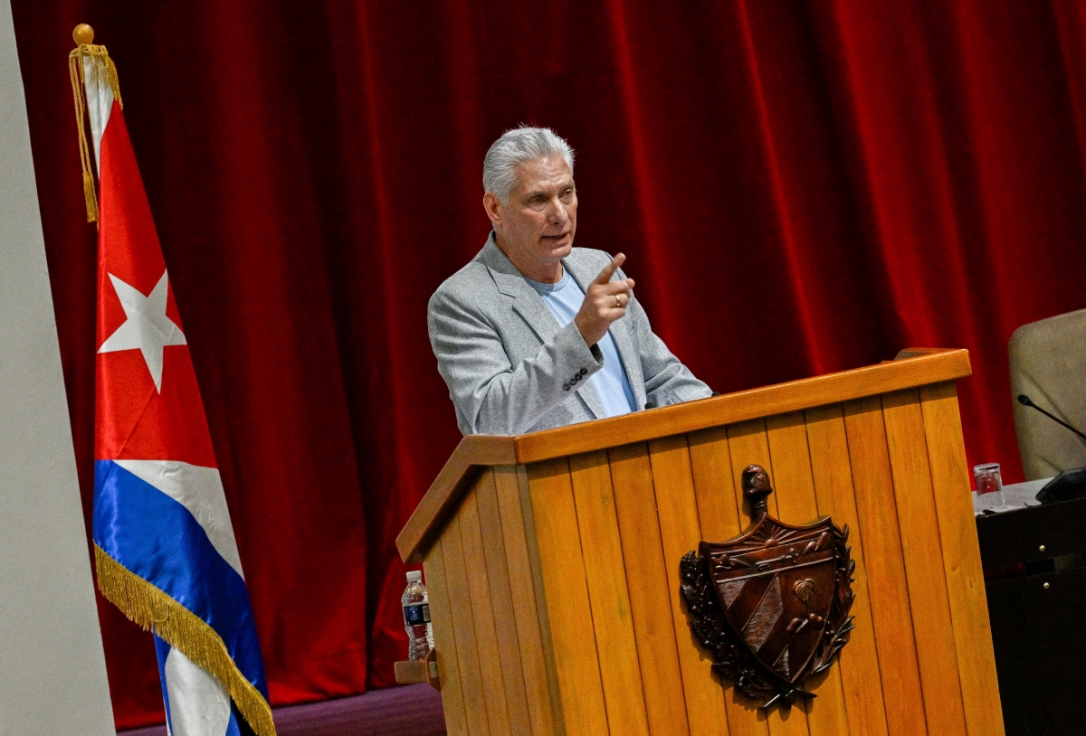 Presidente cubano se reúne con congresistas de Estados Unidos