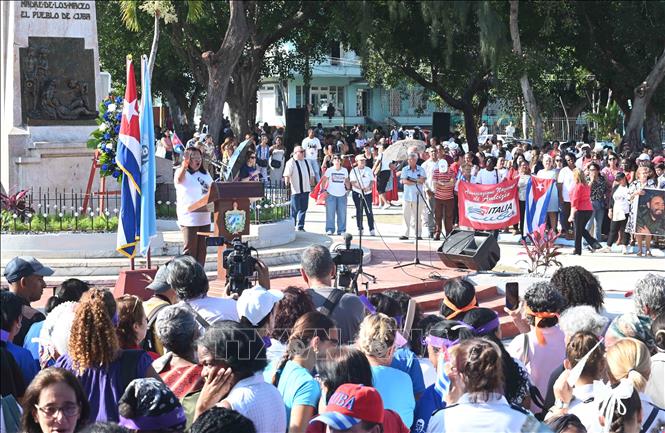 Las mujeres cubanas reafirman su respaldo a la Revolución