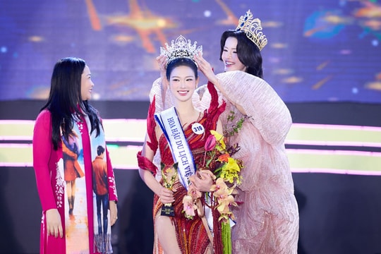 Finalrunde des Schönheitswettbewerbs „Miss culture Vietnam“ 2026
