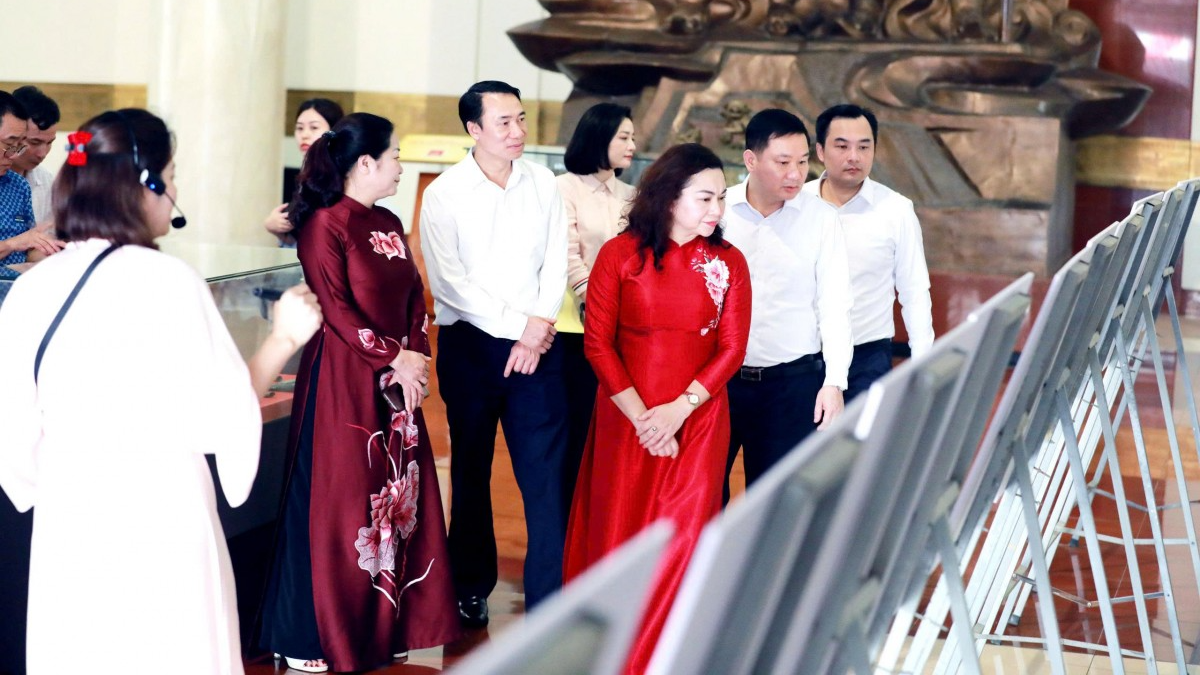 Phu Tho stellt über 500 Exponate aus der Hung-Vuong-Zeit aus