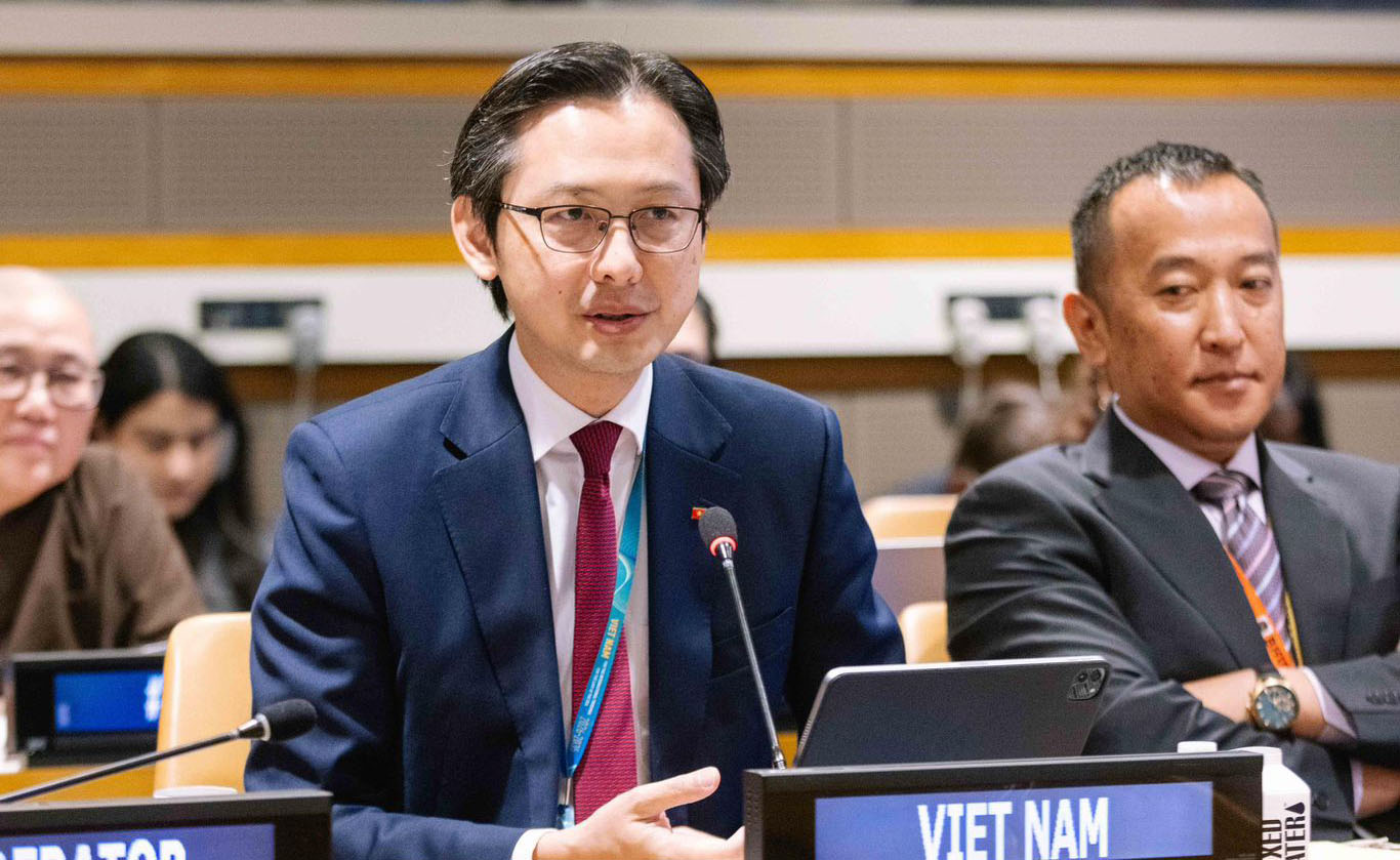 Vietnam en seminario sobre la promoción de los valores budistas para la paz y la cooperación mundial