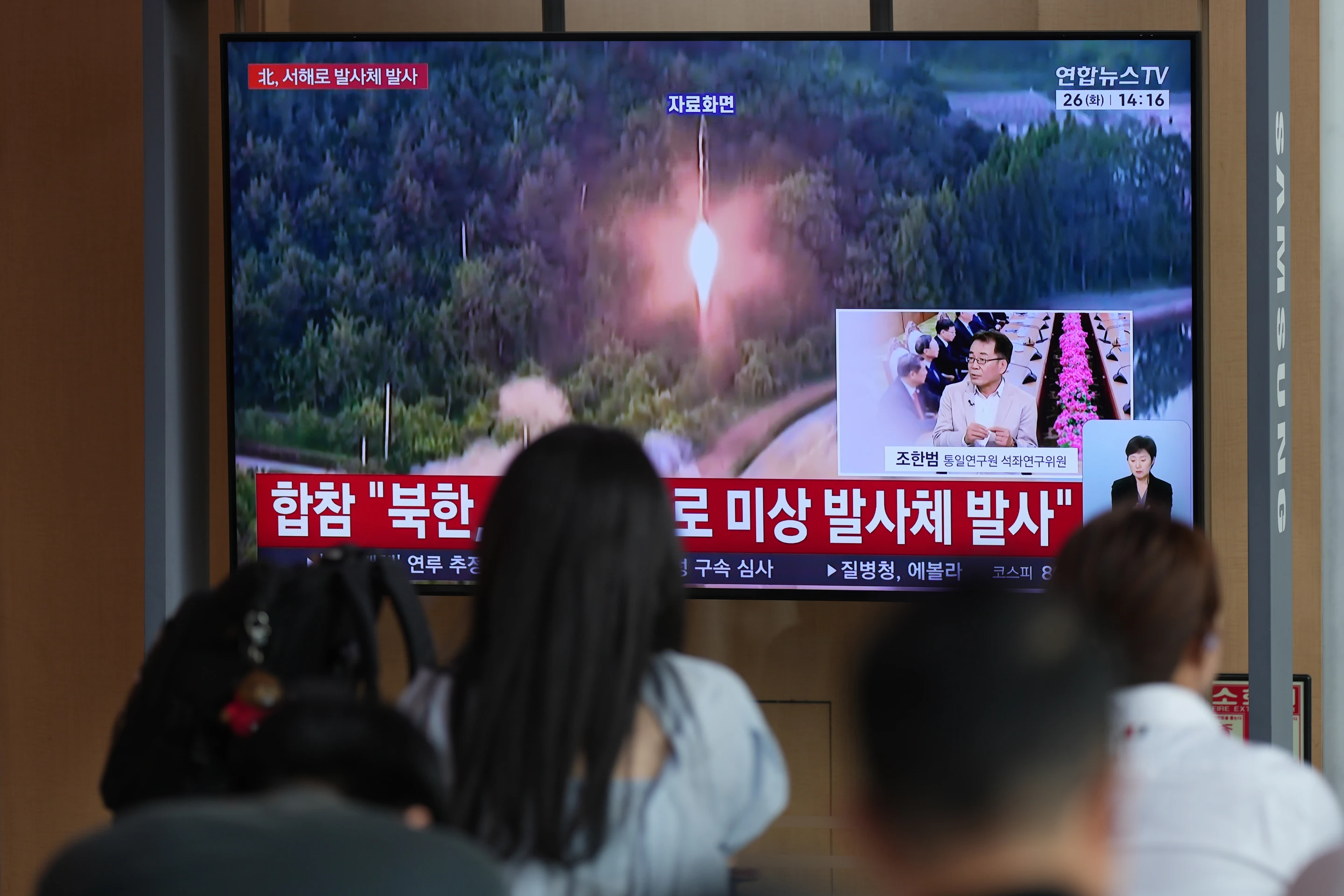 朝鮮、短距離弾道ミサイル発射　黄海に向け数発