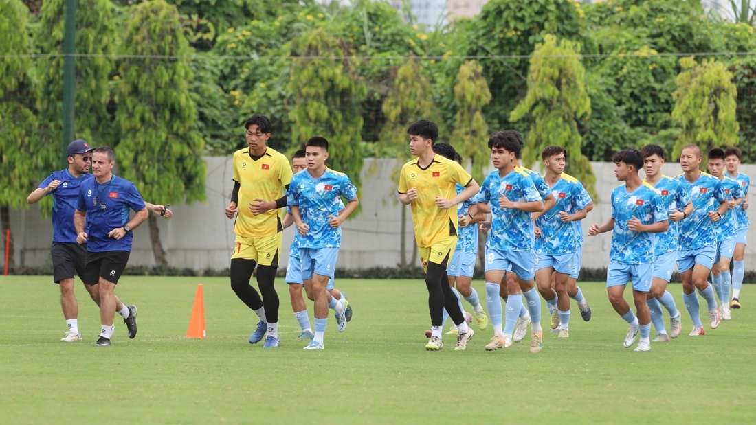 베트남 U20 축구대표팀, 2027 아시안컵 예선 포트 2 배정…조별리그 개최국 낙점