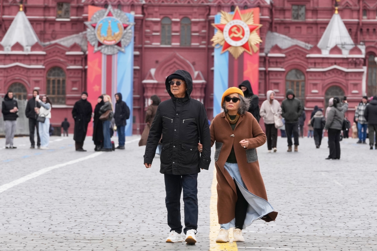 Россия и Украина объявили перемирие в преддверии празднования Победы советского народа в Великой Отечественной войне