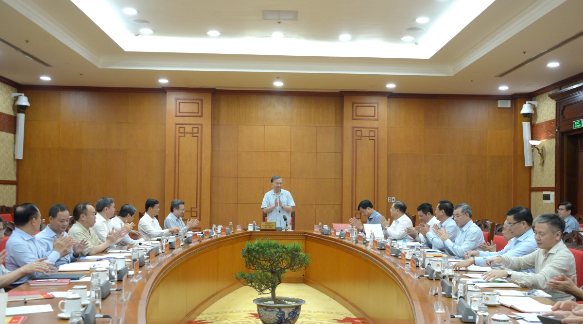 Sekjen KS PKV Sekaligus Presiden Vietnam, To Lam: Kembangkan Industri Material Menurut Arah yang Hijau, Berkelanjutan, dan Mandiri