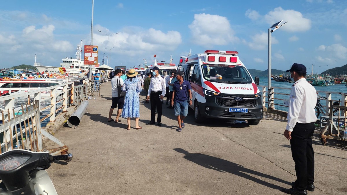 Concluyen las labores de rescate tras el naufragio de una lancha turística en Phu Quoc