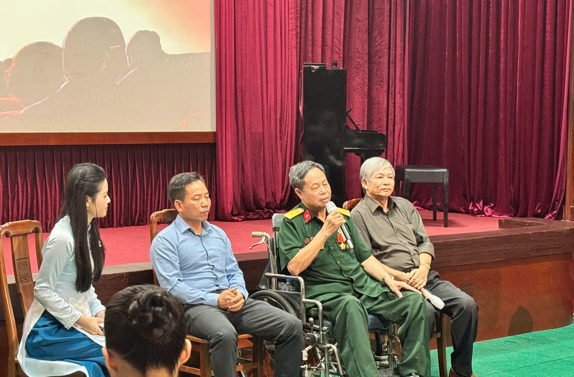 Film “Di Atas Kursi Roda”: Semangat Juang Luar Biasa dari Seorang Prajurit