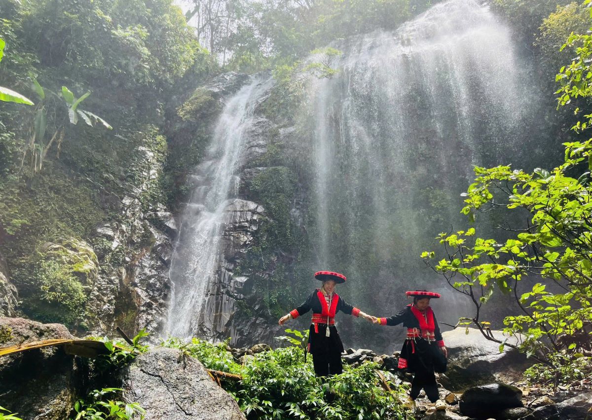 Sur les sentiers de la cascade de Lung Pang