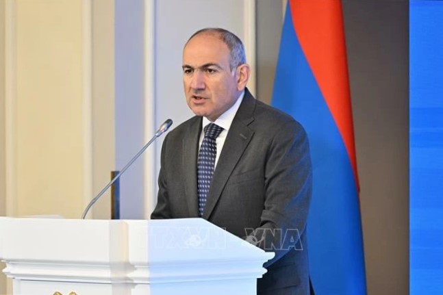 Поздравительные телеграммы руководству Республики Армения 