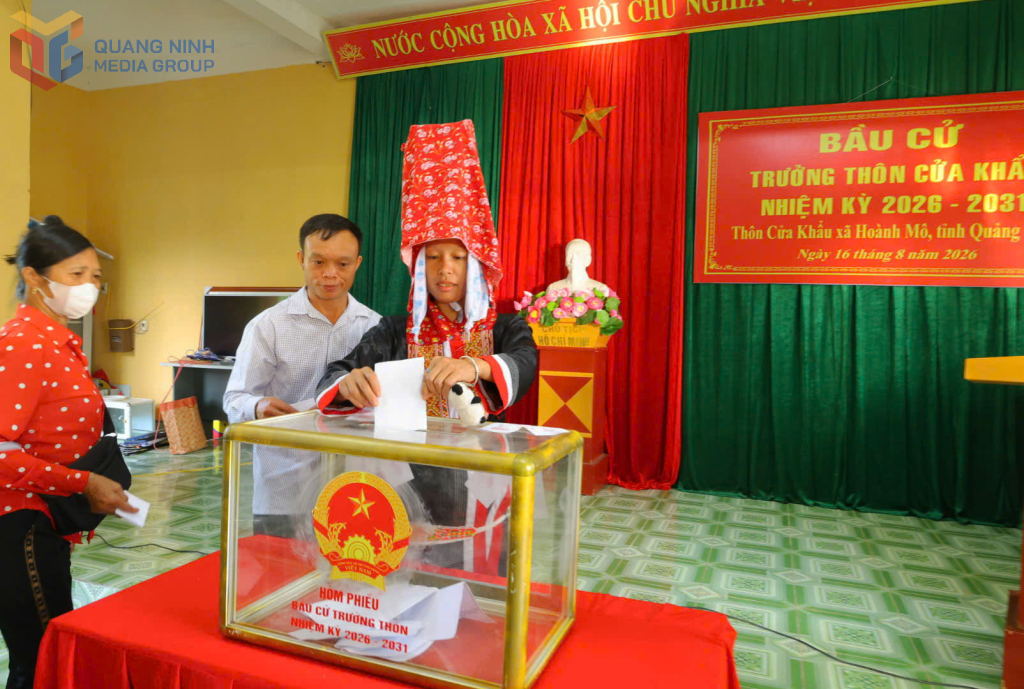 Suasana Ceriah Hari Pemilihan Kepala Dusun dan Zona Permukiman di Provinsi Quang Ninh