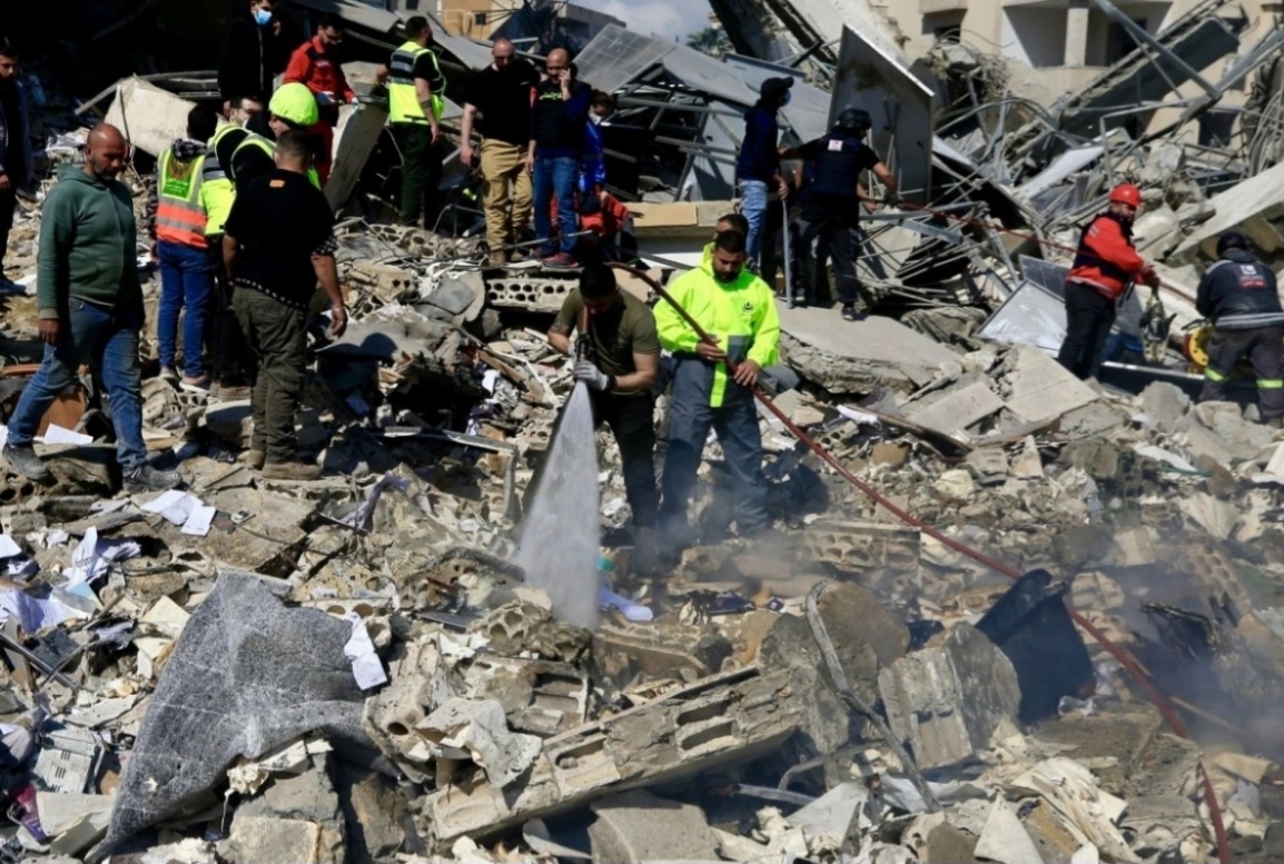 Israël poursuit ses frappes aériennes et fait de nouvelles victimes à Gaza