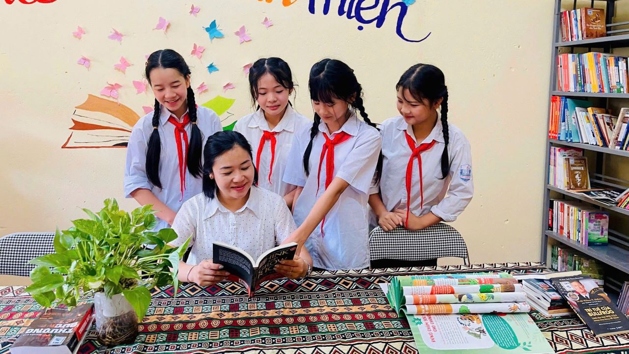 Pengembangan Budaya Membaca di Daerah Pegunungan di Provinsi Thai Nguyen