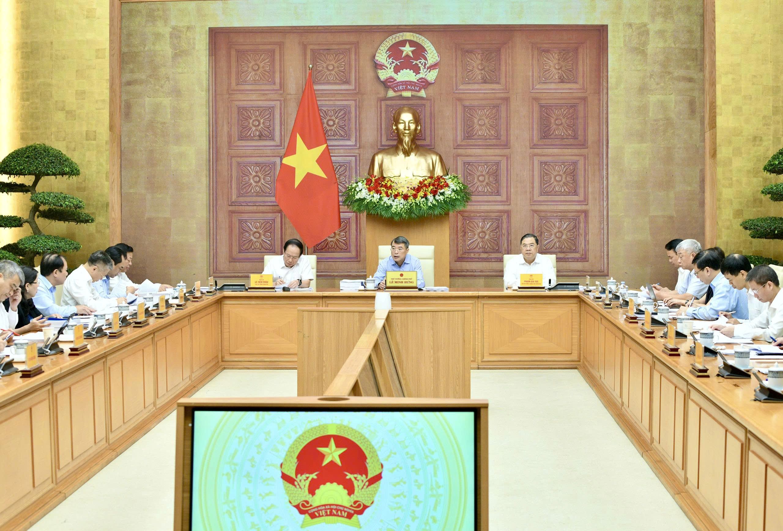 PM Vietnam, Le Minh Hung: Sempurnakan Berbagai RUU mengenai Pertanahan, Perumahan, dan Real Estate Secara Terpadu untuk Lancarkan Sumber Daya