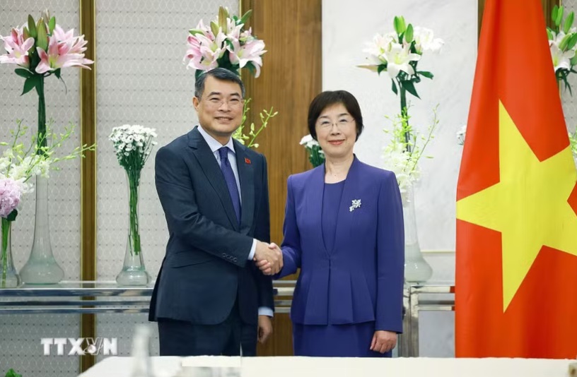 image-article