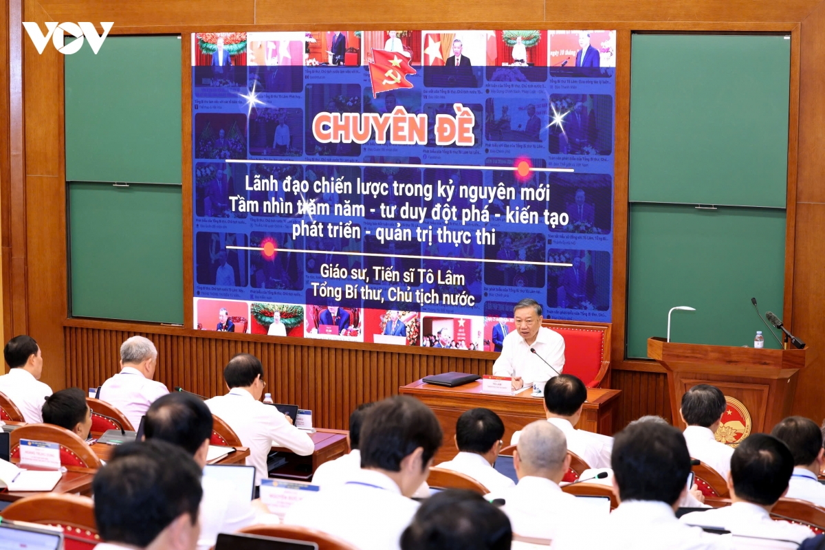 苏林：伟大的抱负必须通过正确的远见、有依据的决策和负责任的行动来实现