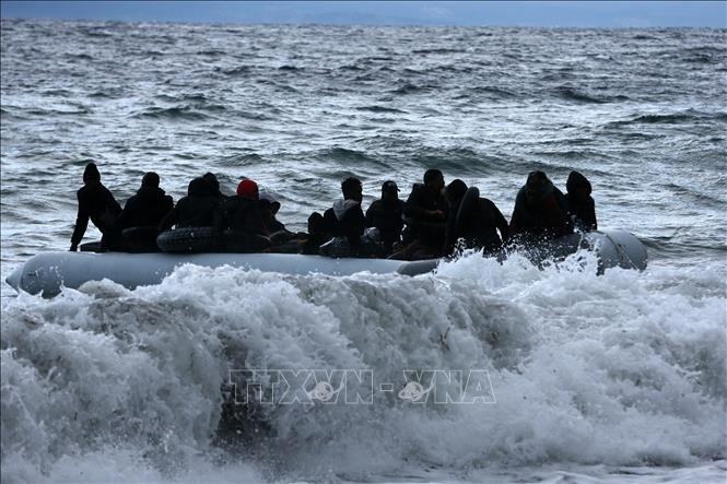 La crisis financiera amenaza la vida de 8,3 millones de refugiados