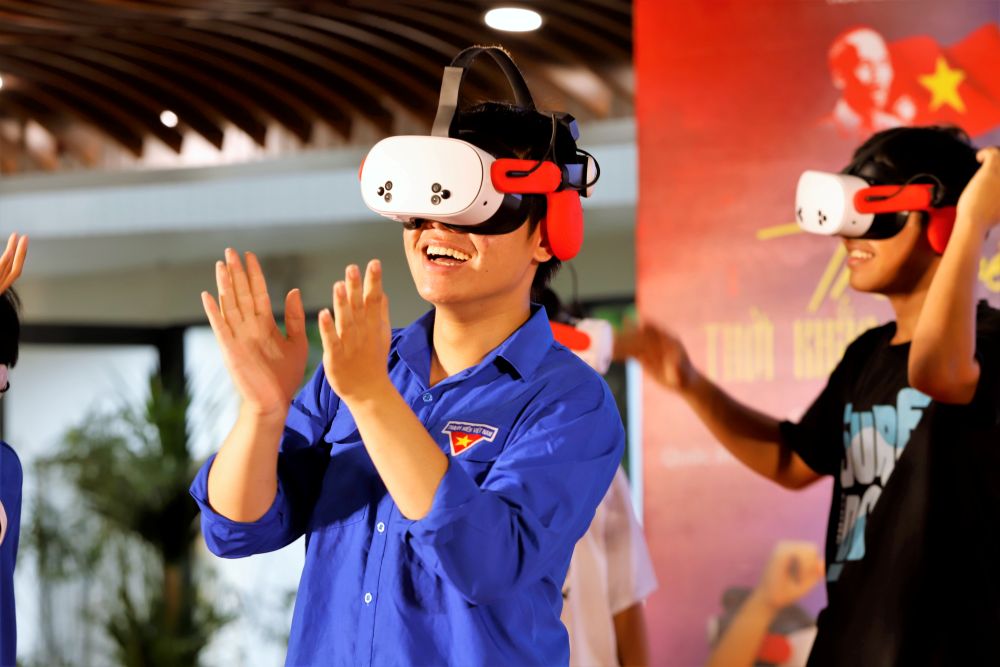 Bewohner in Da Nang erleben das Programm „Zurück zu einem heiligen Moment“