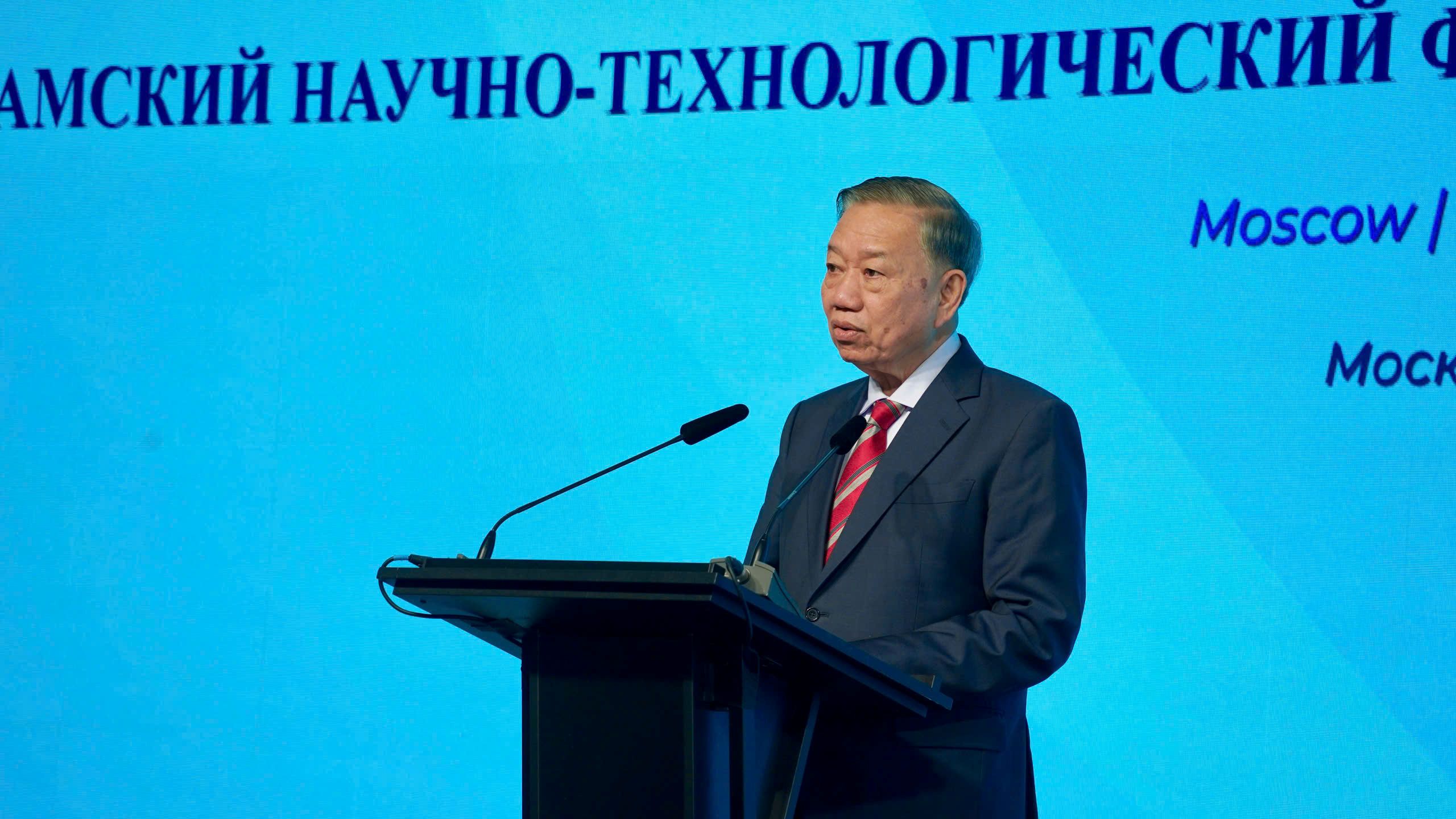 Menjadikan Kerja Sama Teknologi Strategis Sebagai Pilar Baru dalam Hubungan Kemitraan Strategis Komprehensif Vietnam - Federasi Rusia