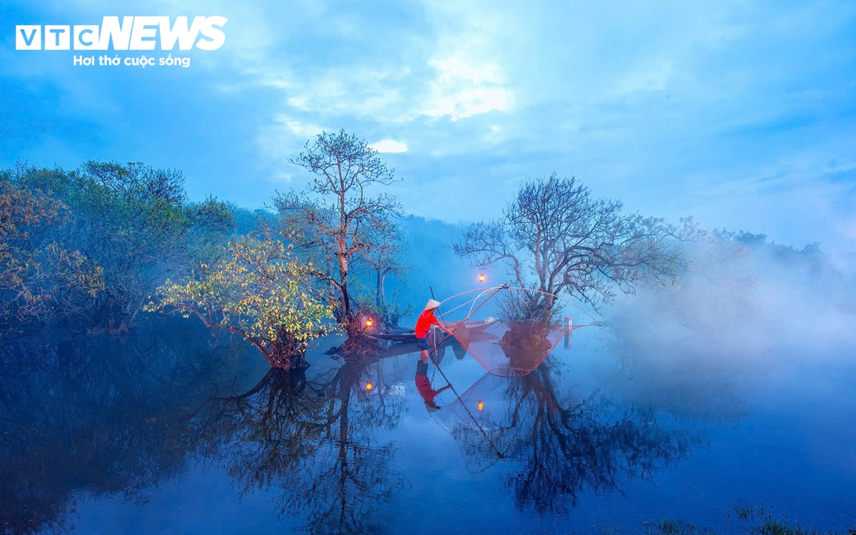 Hutan Bakau Satu-Satunya di Laguna Tam Giang “Berganti Pakaian”, Seindah Lukisan Tinta