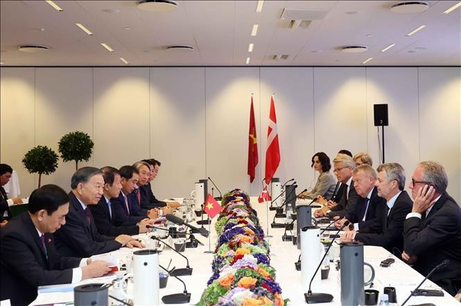トー・ラム書記長・国家主席、デンマーク主要企業と会合　投資拡大に期待