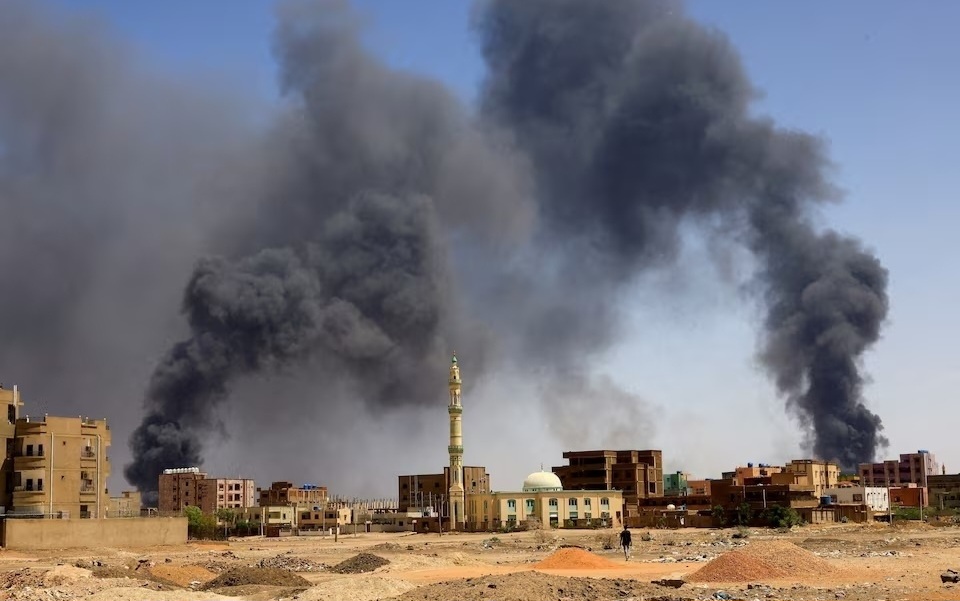 スーダンで無人機攻撃、21人死亡、40人以上負傷