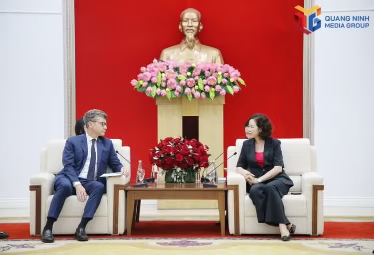 UNESCO comprometida a colaborar con Quang Ninh en la transformación digital y la gestión del patrimonio