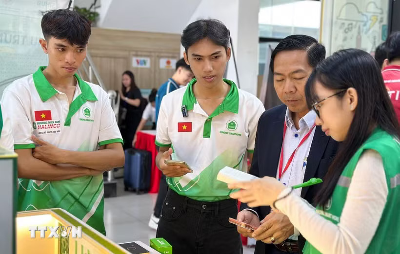 Hô Chi Minh-ville: un salon dédié aux technologies de production intelligente