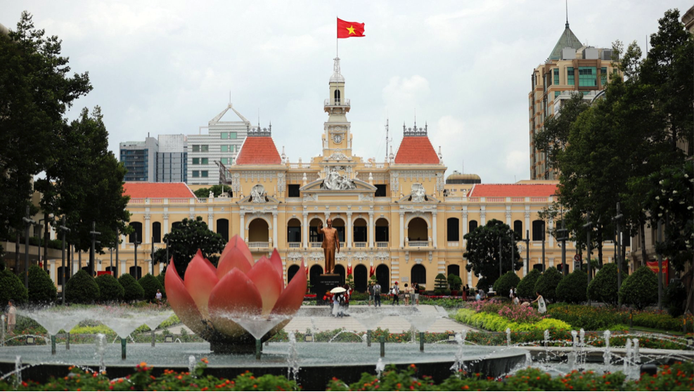 Ciudad Ho Chi Minh aprovecha sus motores de crecimiento para lograr una tasa de dos dígitos