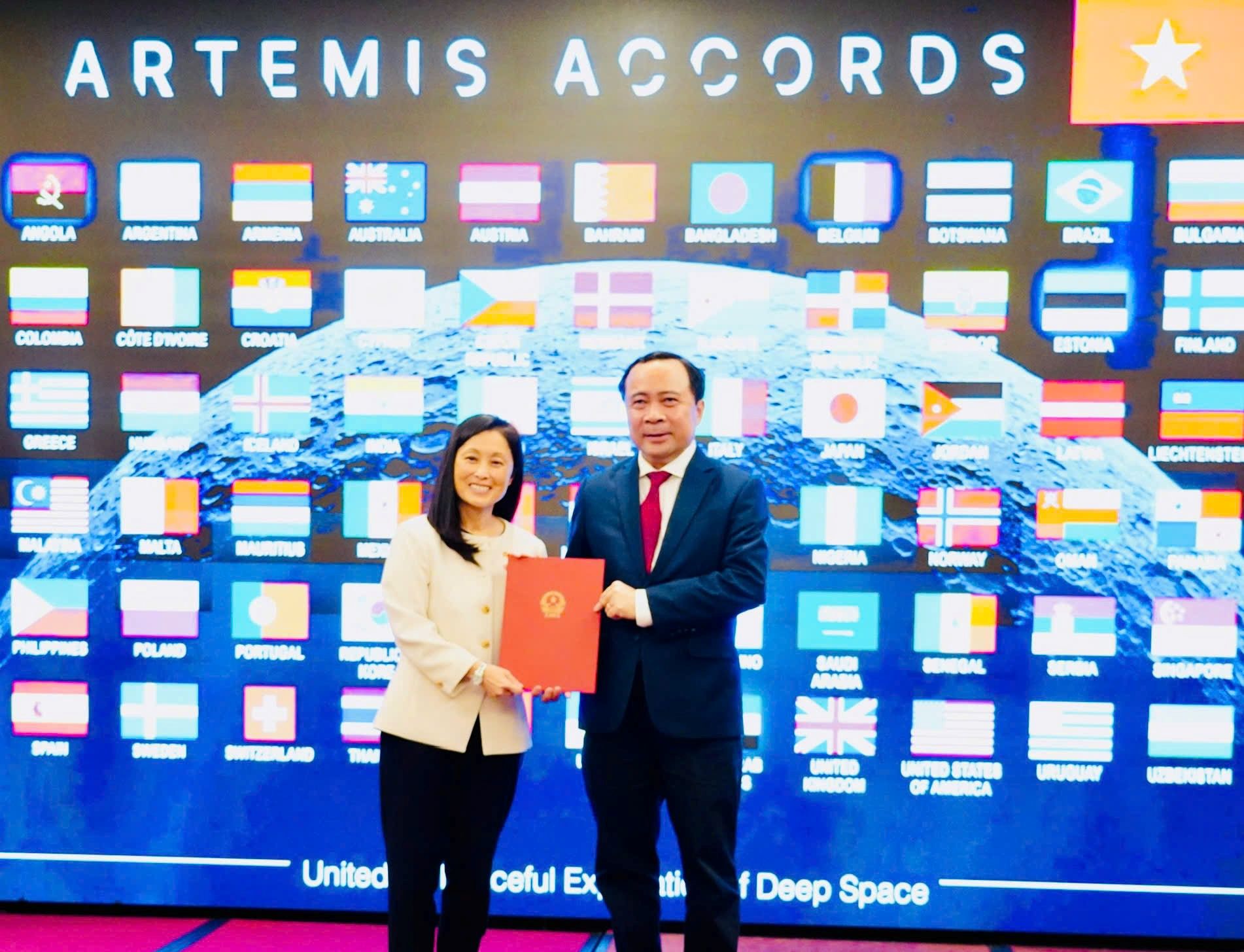 Vietnam tritt Weltraum-Abkommen „Artemis“ bei