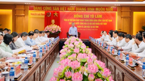 Hà Tinh appelée à devenir un carrefour commercial du Centre septentrional