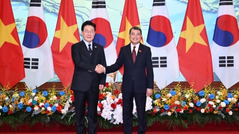 레 민 흥 총리, 이재명 대통령과 회견…“2030년 교역액 1,500억 달러 달성”