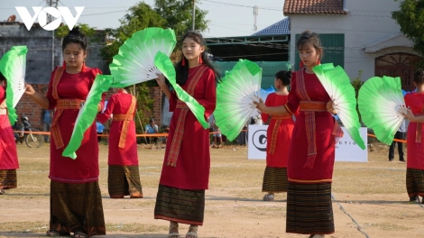 เทศกาล Rija Nagar ในหมู่บ้านชาวจามเฟือกหิว จังหวัดแค้งหว่า  