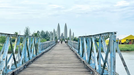 Hien Luong: El puente más corto para el trayecto más largo de una nación
