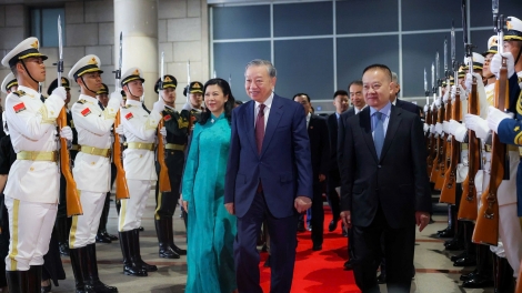 Генеральный секретарь ЦК КПВ, Президент Вьетнама То Лам с супругой посетил город Наньнин (Китай)