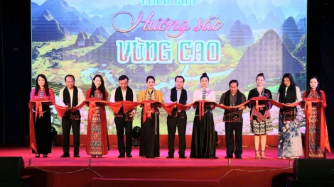 Khai mạc Triển lãm “Hương sắc vùng cao” 