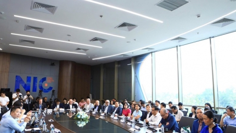 Foro Vietnam-Estados Unidos sobre innovación: energía avanzada para el desarrollo tecnológico