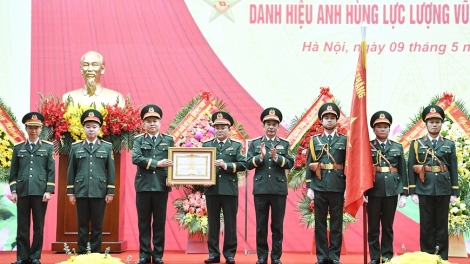 Đại tướng Phan Văn Giang dự Lễ đón nhận Danh hiệu Anh hùng lực lượng vũ trang nhân dân của Cục 16, Tổng cục II