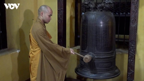Bells and drums sound across Vietnam to honor fallen heroes